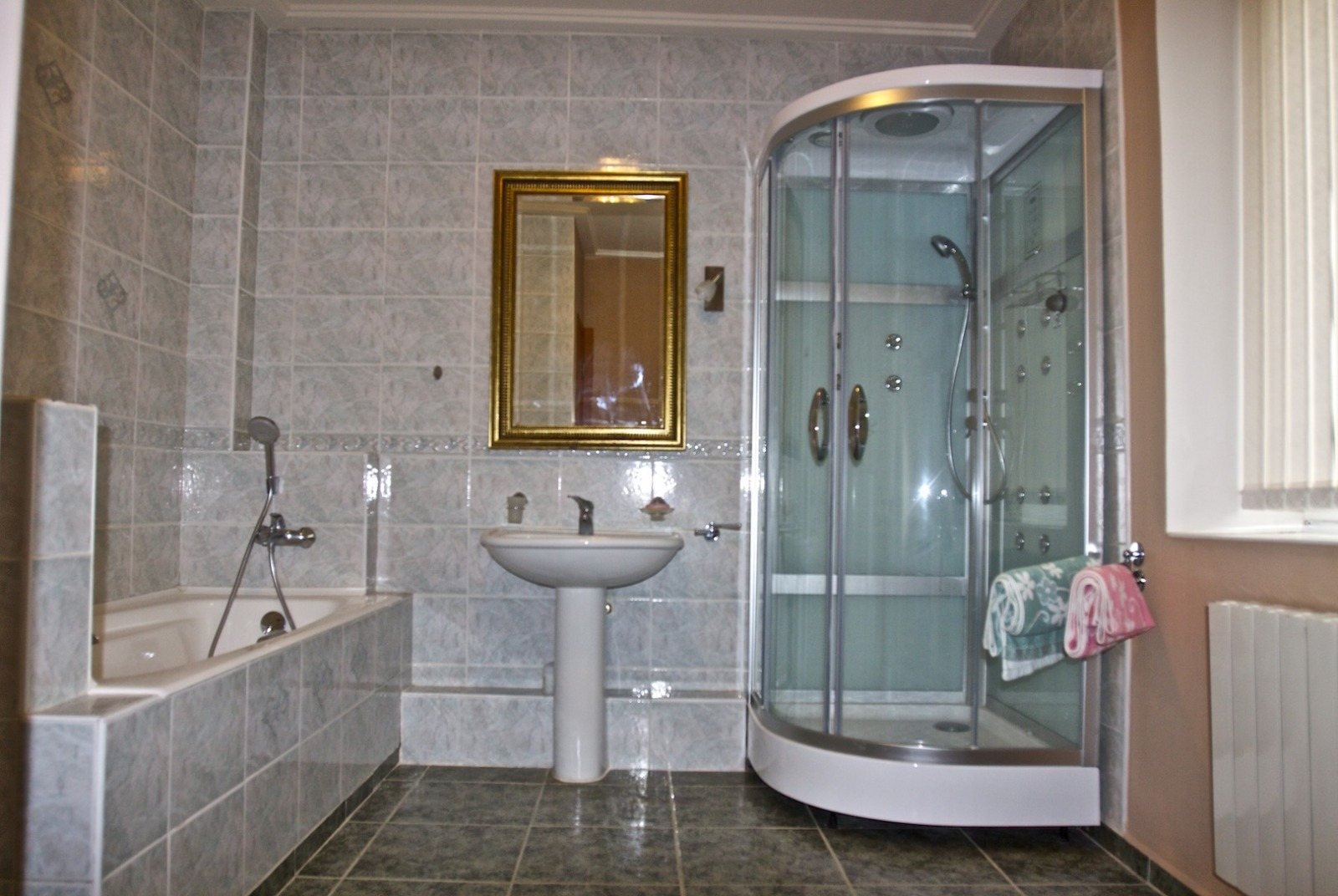 Дом, 16 соток