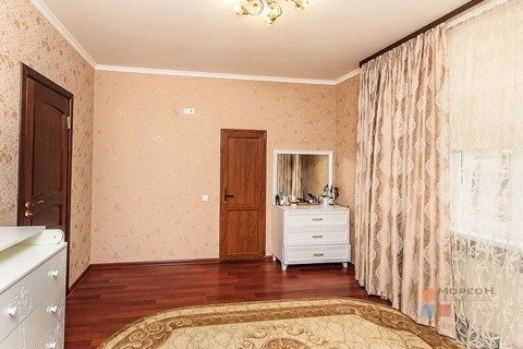 Дом, 2 этажа, 5 комнат