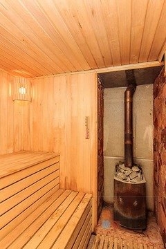 Дом, 2 этажа, 5 комнат