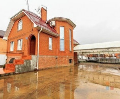 Дом, 2 этажа, 5 комнат