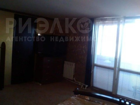 Дом, 2 этажа, 3 комнаты