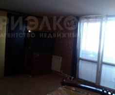 Дом, 2 этажа, 3 комнаты