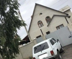 Дом, 2 этажа, 4 комнаты