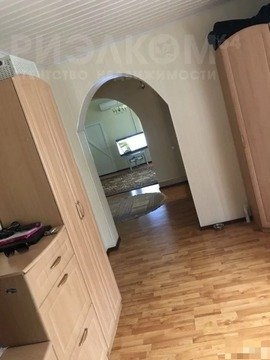 Дом, 2 этажа, 4 комнаты