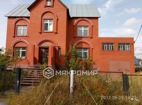 Дом, 2 этажа, 4 комнаты