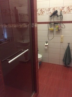 Дом, 2 этажа, 6 комнат