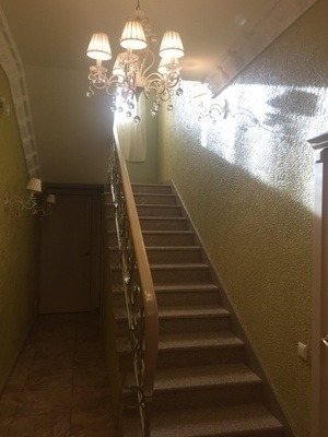 Дом, 2 этажа, 6 комнат