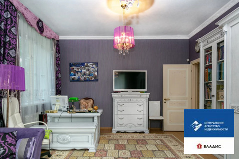 Дом, 3 этажа