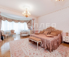 Дом, 3 этажа, 65 соток