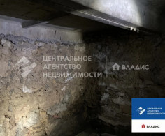 Дом, 2 этажа