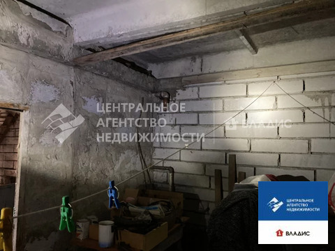 Дом, 2 этажа