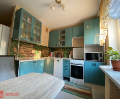 Квартира, 3 этажа