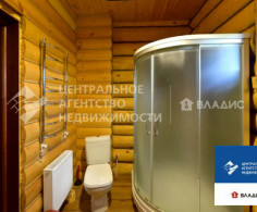 Дом, 3 этажа