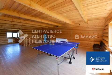 Дом, 3 этажа