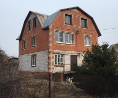 Дом, 2 этажа
