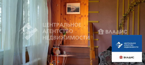 Дом, 3 этажа