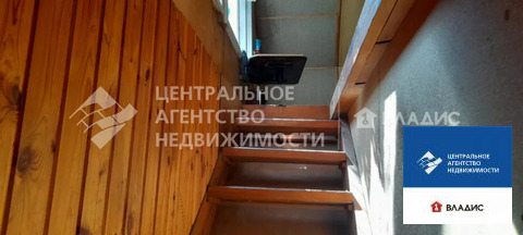 Дом, 3 этажа