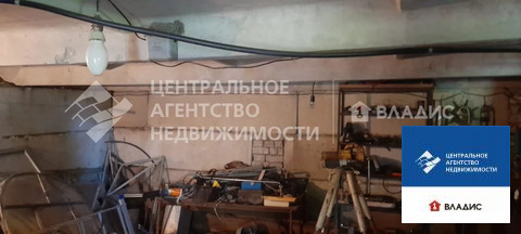 Дом, 3 этажа
