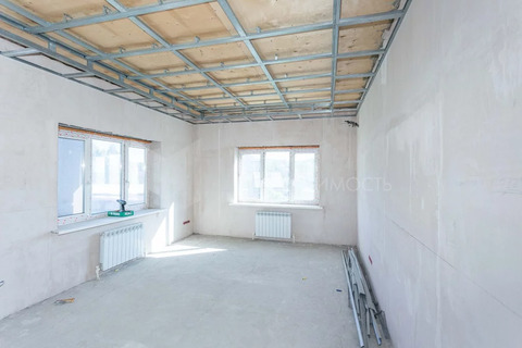 Дом, 3 этажа
