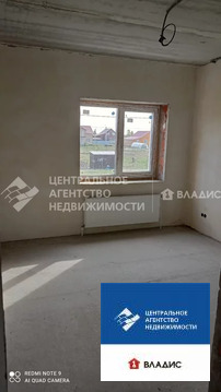 Дом, 2 этажа