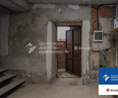 Дом, 4 этажа