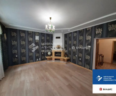 Дом, 2 этажа