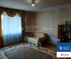 Дом, 2 этажа