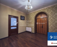 Дом, 2 этажа