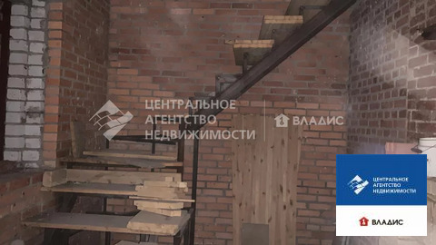Дом, 2 этажа