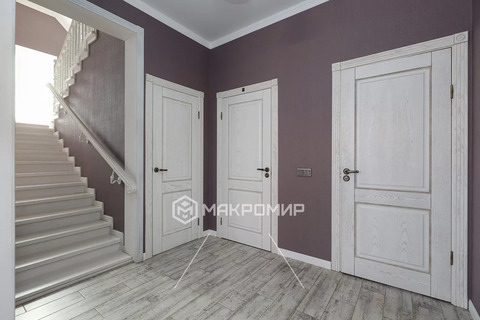 Дом, 2 этажа