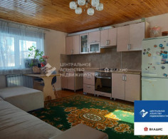 Дом, 2 этажа
