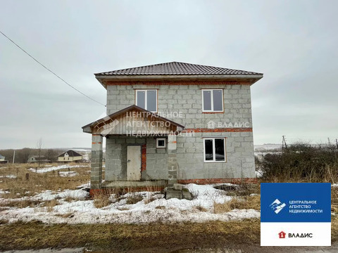 Дом, 2 этажа