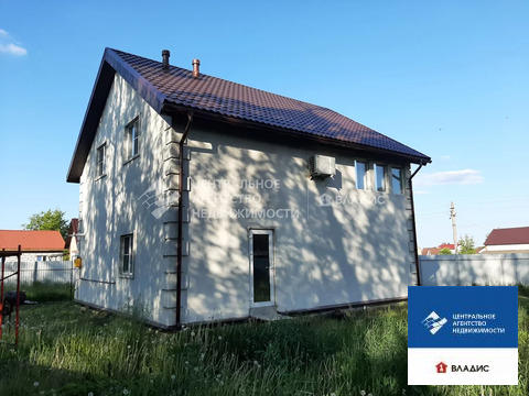 Дом, 2 этажа