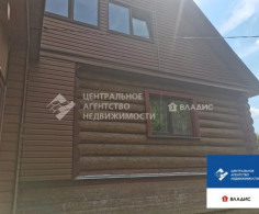 Дом, 2 этажа