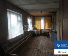 Дом, 3 этажа