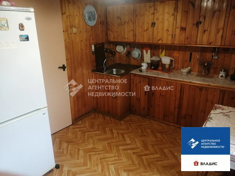 Дом, 3 этажа
