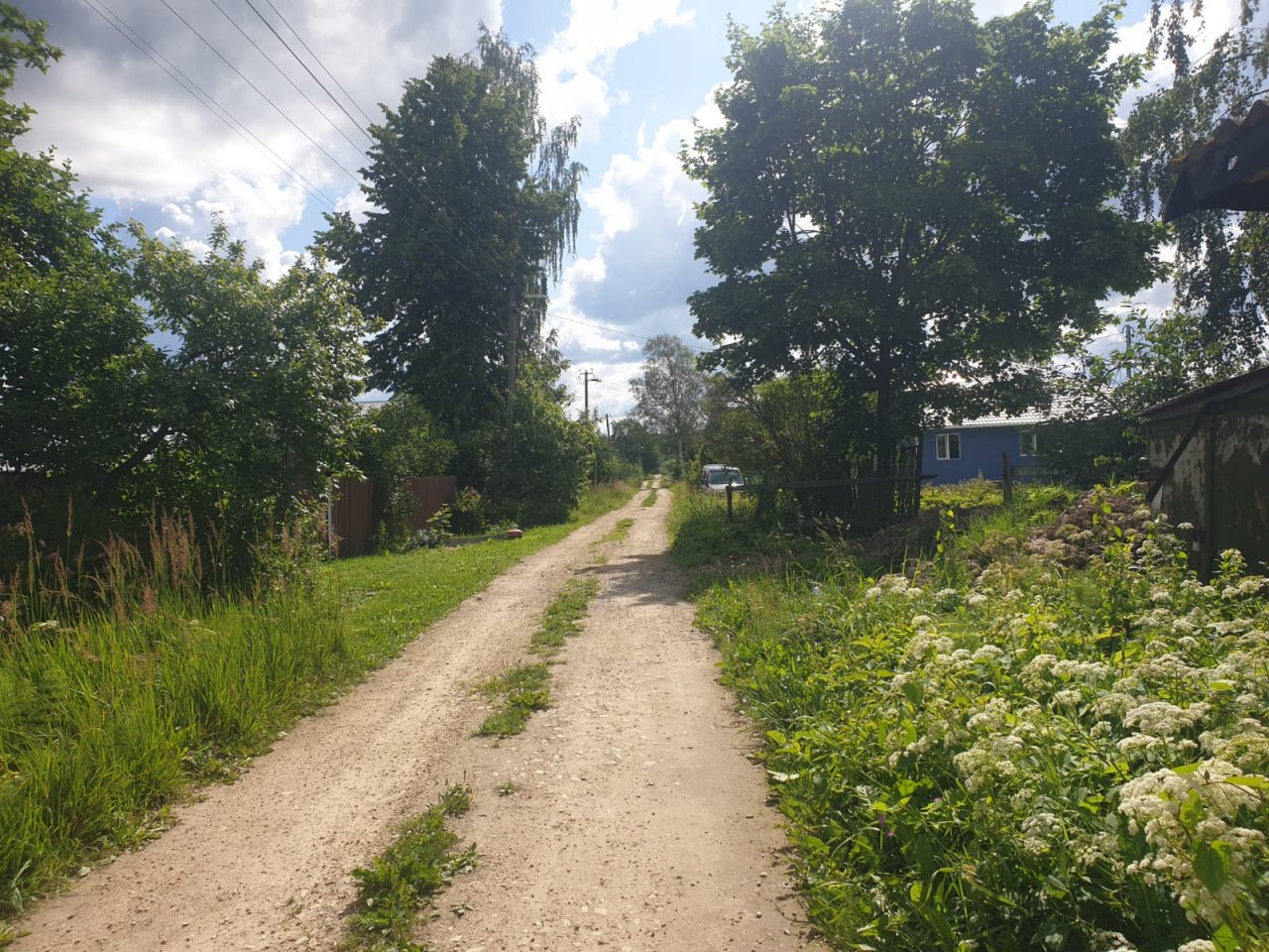 Участок, 2 этажа, 14 соток