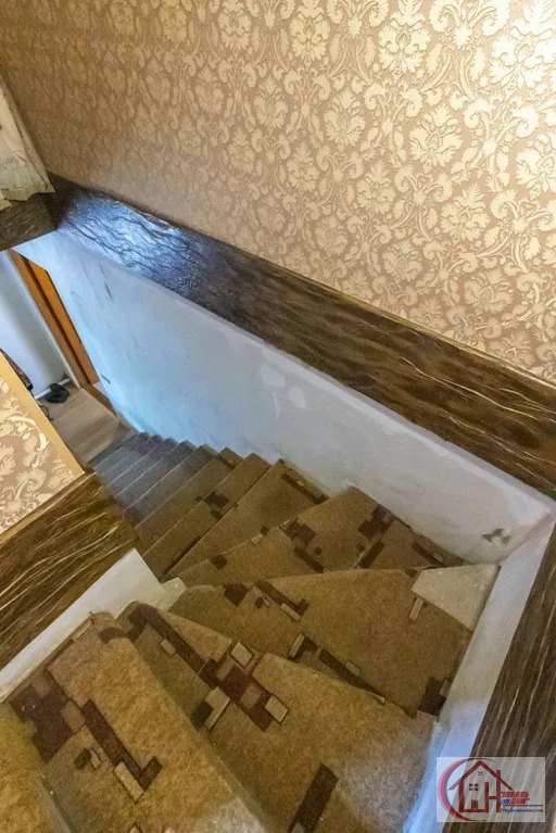 Дом, 2 этажа
