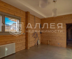 Дом, 2 этажа