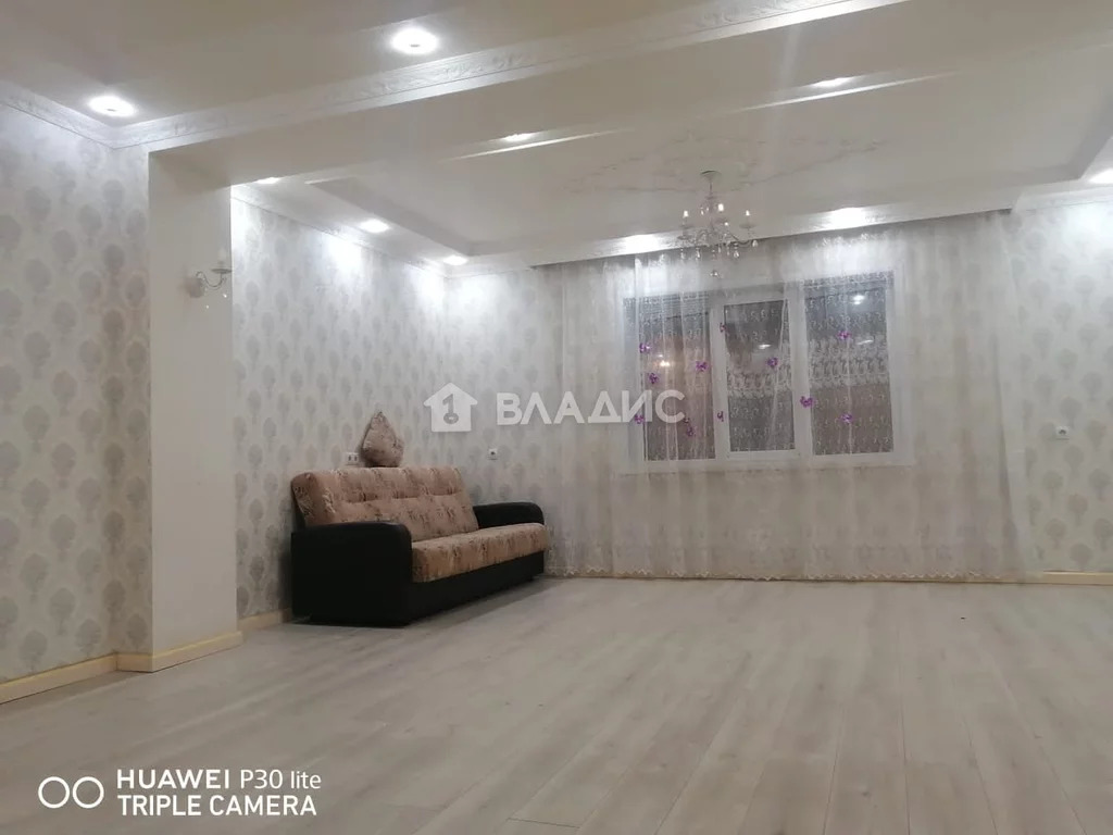 Дом, 2 этажа