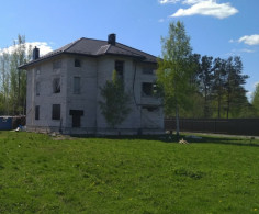 Дом, 3 этажа
