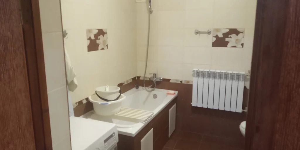 Дом, 2 этажа