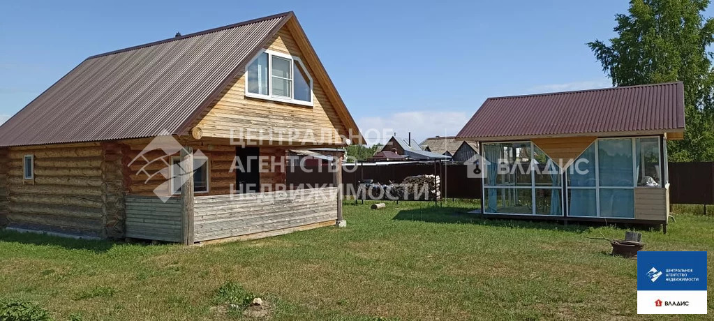 Дом, 2 этажа