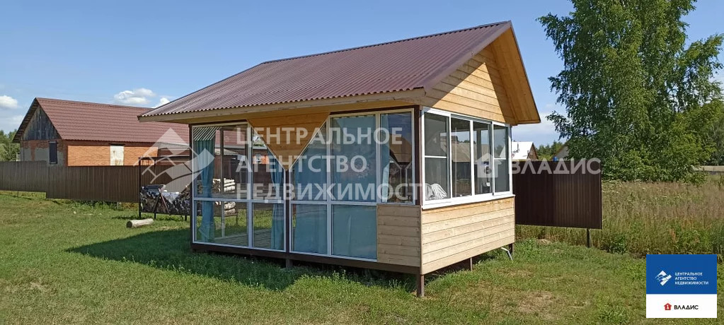 Дом, 2 этажа