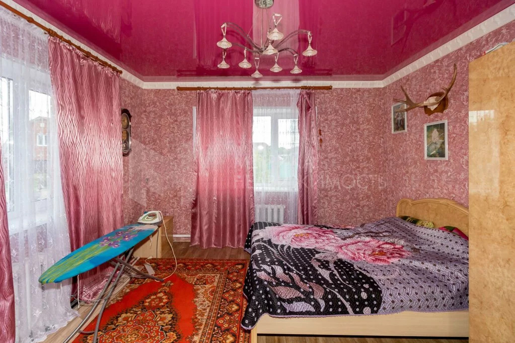 Дом, 3 этажа