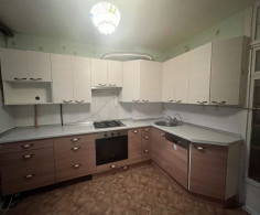 Квартира, 5 этажей