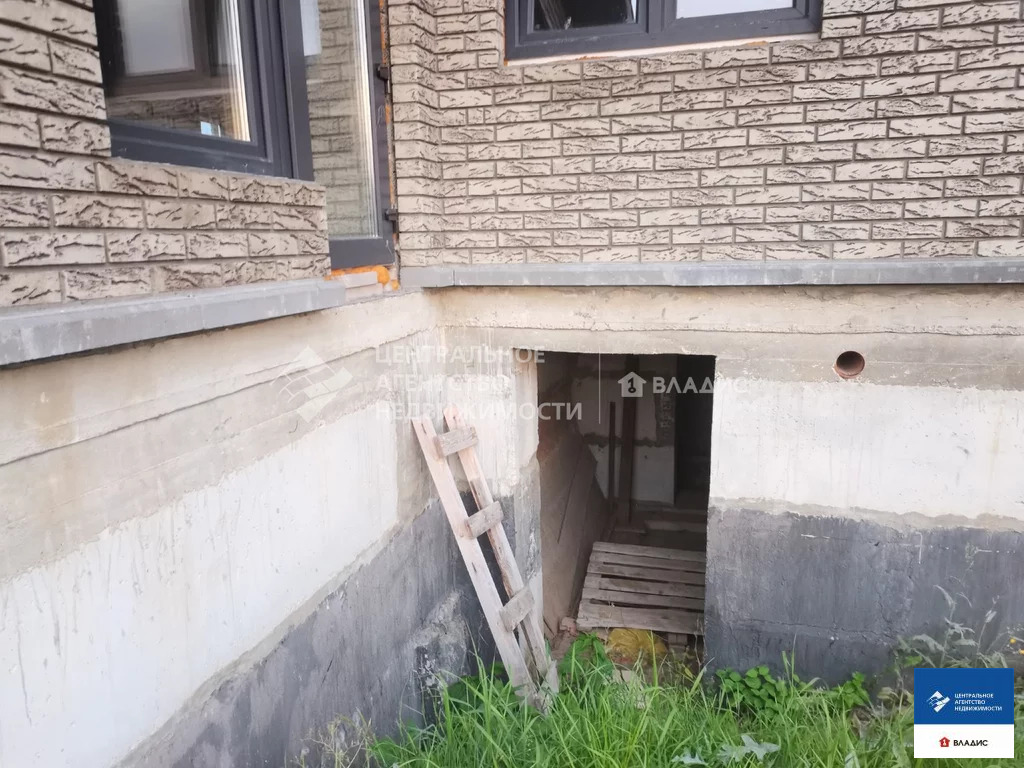 Дом, 3 этажа