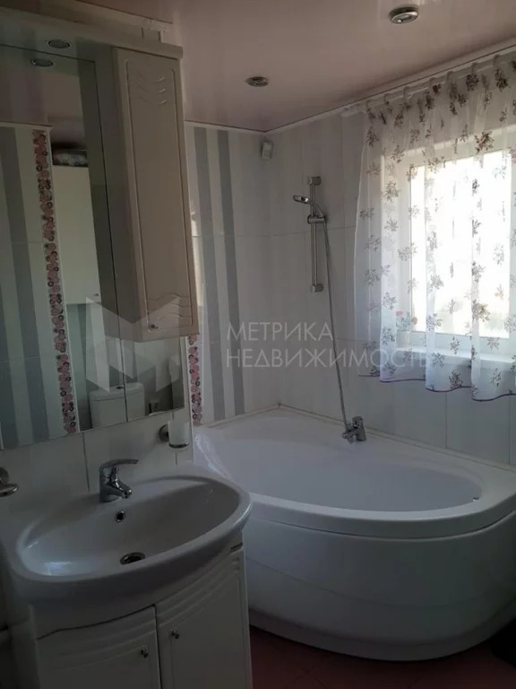 Дом, 2 этажа