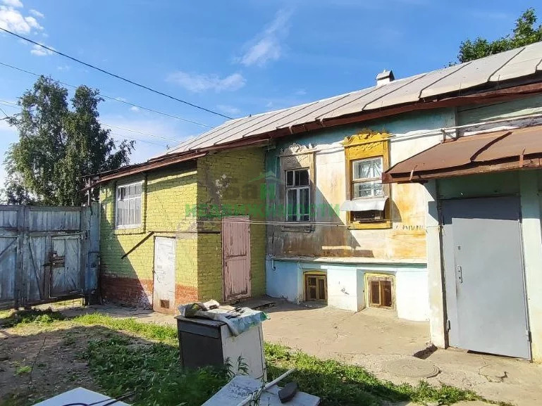 Дом, 2 этажа