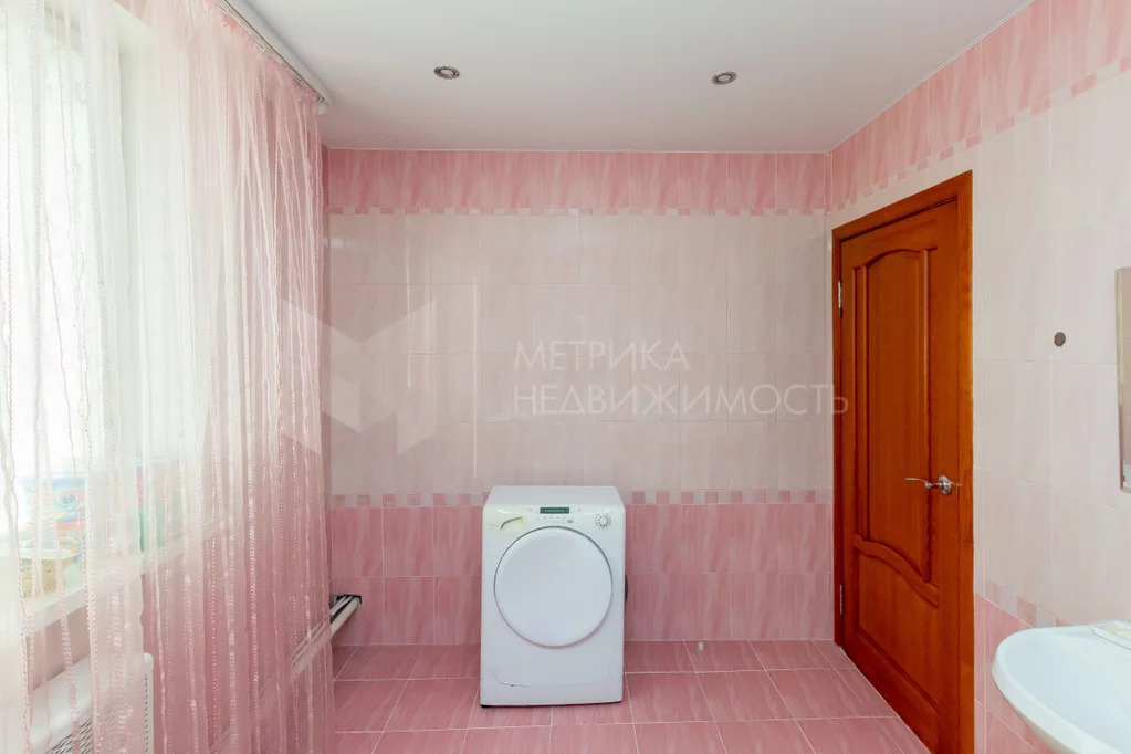 Дом, 2 этажа